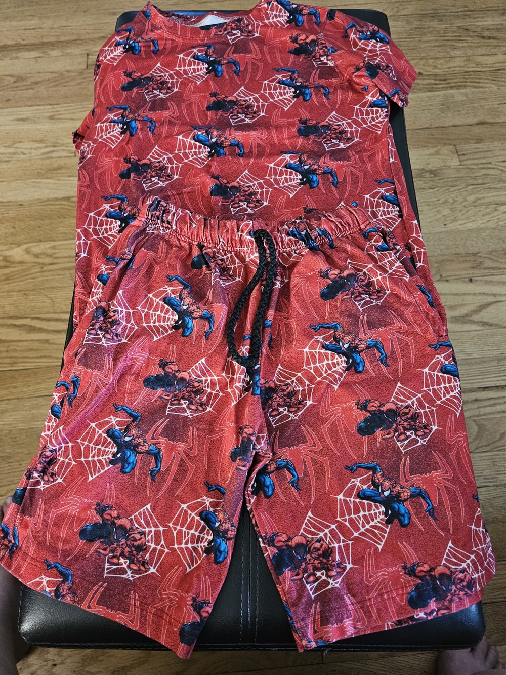 Red Spider-Print Kids Pajama Set - Character Graphic-HANDMADE From COSTA RICA - Picture 3 of 3